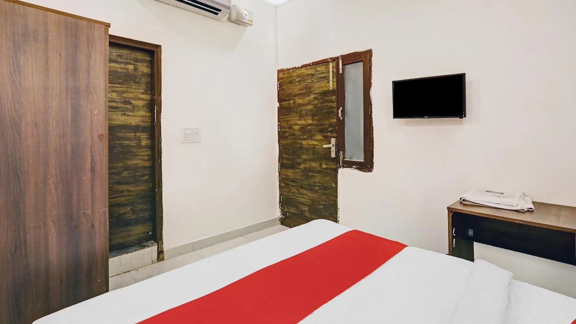 Hotel O Prince Delhi
